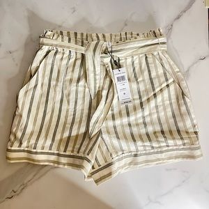 BCBGeneration Herringbone stripe paperbag shorts